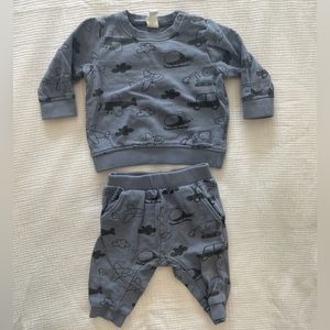H&M Airplanes Sweatsuit, Size 6-9M